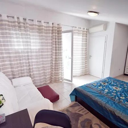 아파트 Link 로비니