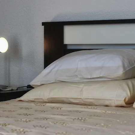 Link 아파트 로비니